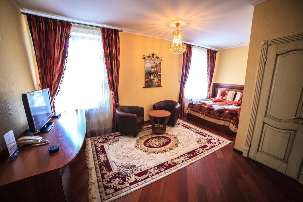 Imperiya Hotel คเมลไนป์สกาเย ห้อง รูปภาพ